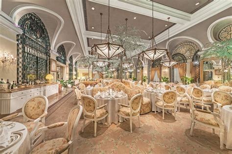 romantic dinner date in manila|8 Restaurants Where You Can Bring Your Date for a .